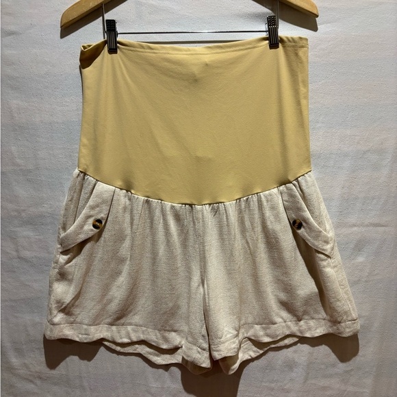 Maternity New with Tag Beige Linen Shorts Ladies size 2 XL - Picture 8 of 8